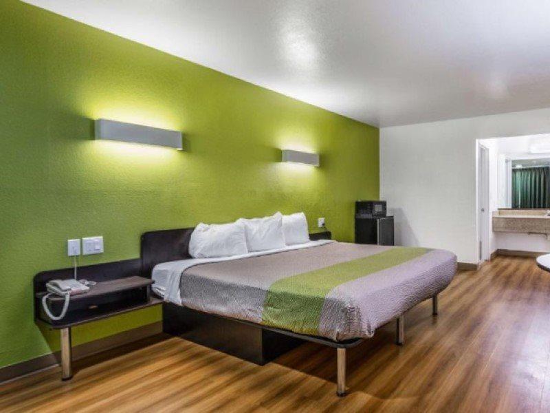 Motel 6-San Marcos, Tx - North Εξωτερικό φωτογραφία