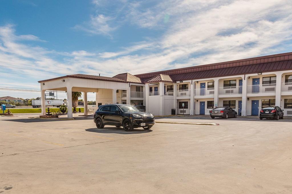 Motel 6-San Marcos, Tx - North Εξωτερικό φωτογραφία