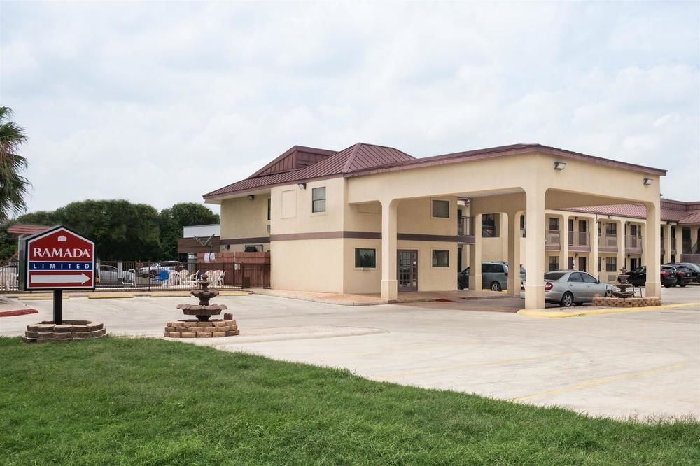 Motel 6-San Marcos, Tx - North Εξωτερικό φωτογραφία