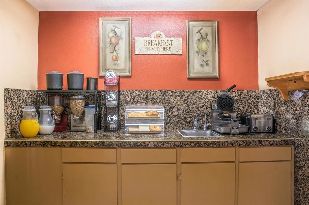 Motel 6-San Marcos, Tx - North Εξωτερικό φωτογραφία